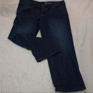 Men’s blue jeans